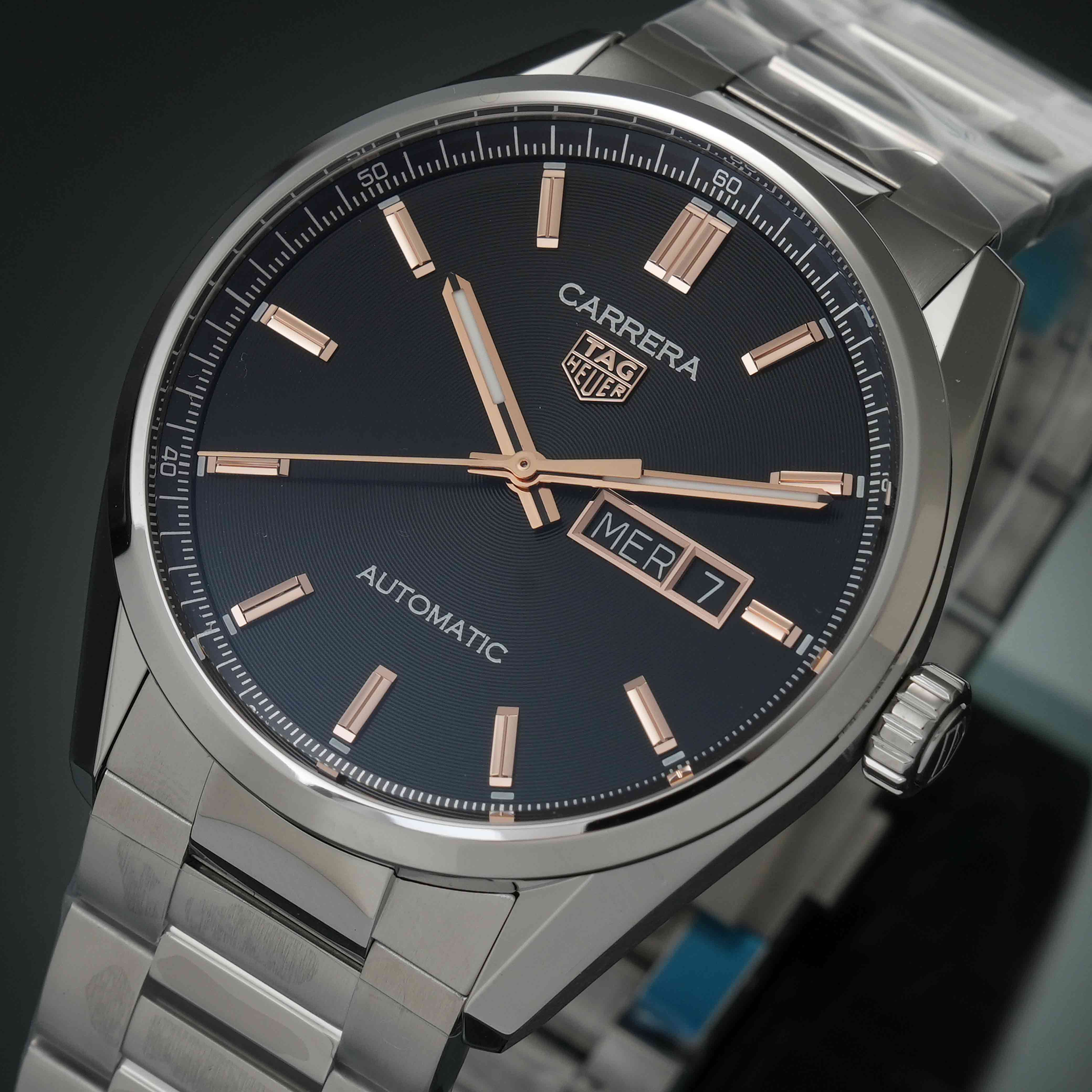TAG Heuer(USED)태그호이어 까레라 데이데이트 WBN2013
